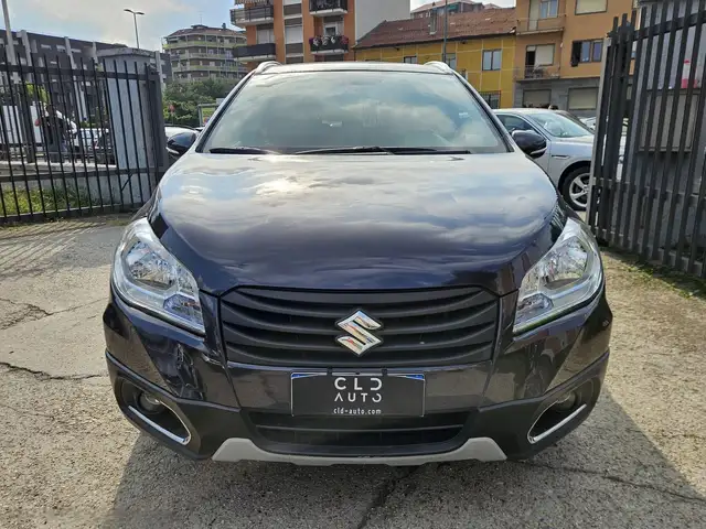 Suzuki SX4 S-Cross view 2