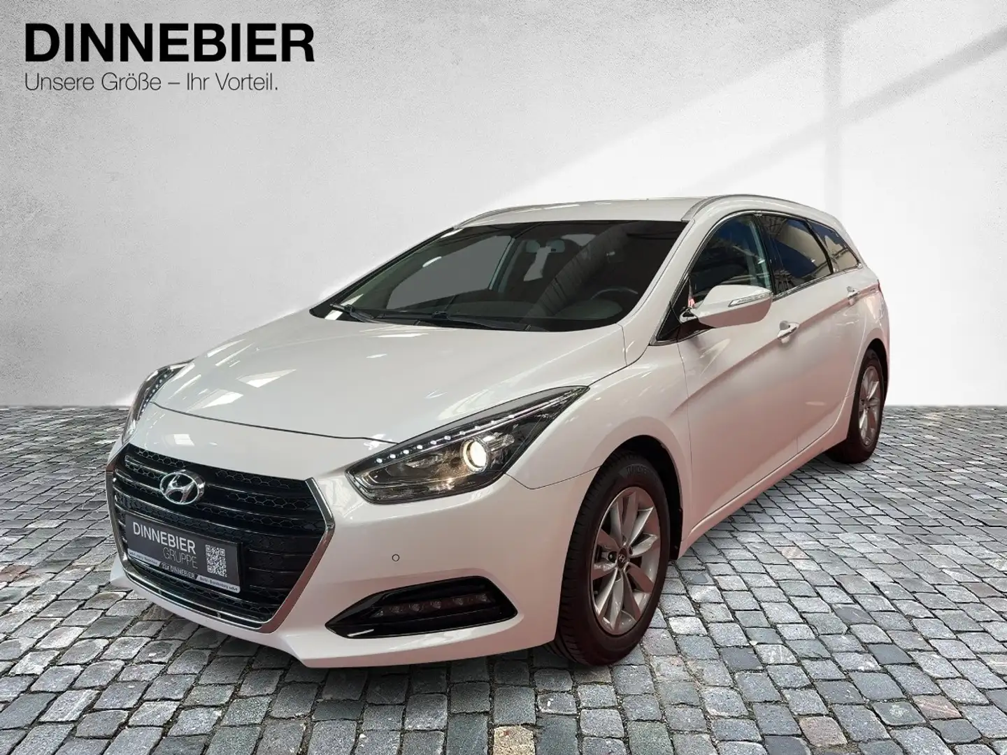 Hyundai i40 Hyundai  Trend LM Navi AUT PDC SHZ elSitz Wit - 2