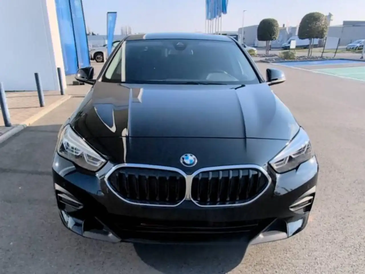BMW 218