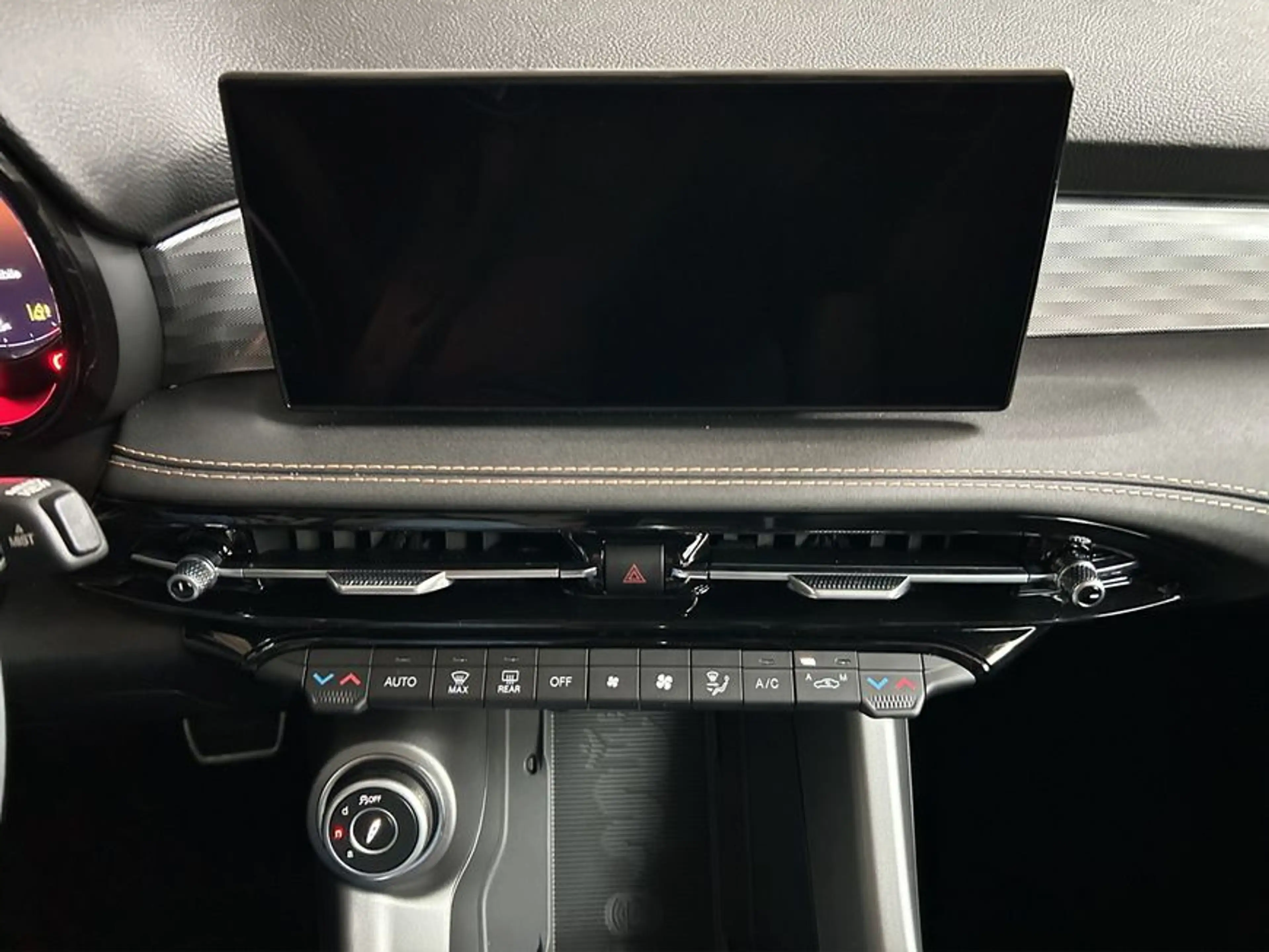 Alfa Romeo Tonale 1.5 VGT Hybrid Veloce Pano+TECHNO-PAKET — photo 9