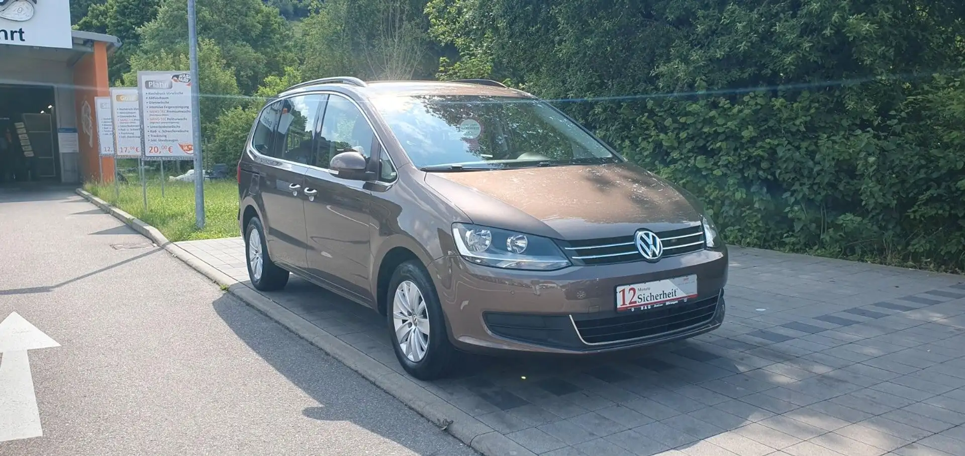 Volkswagen Sharan Comfortline BMT*SHZ*KLIMAAUT.*AHK*TEMPOM. Braun - 1
