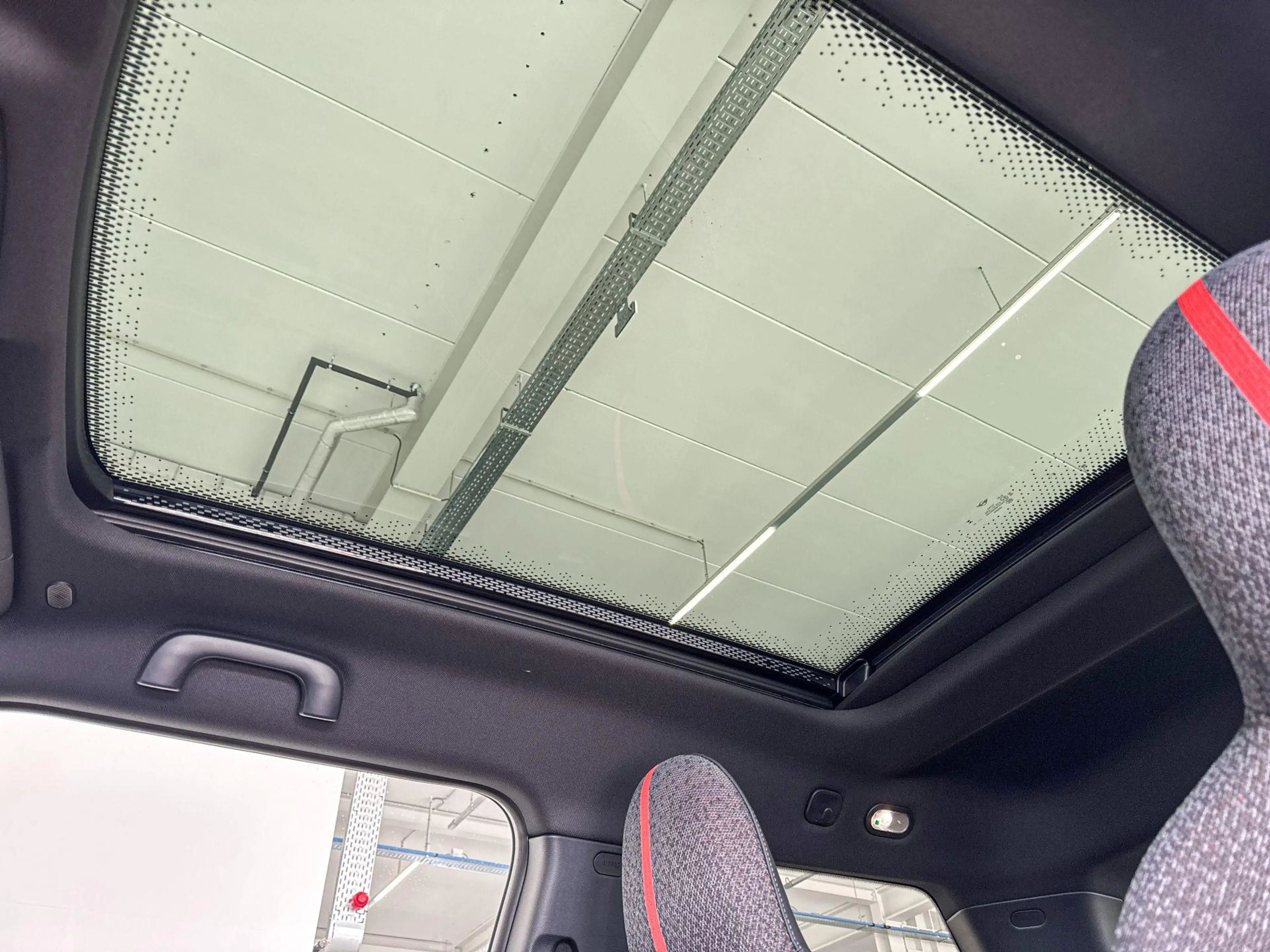 MINI John Cooper Works 3-deurs Cooper E Cooper M 40.7 kWh | 18 Inch JCW L — photo 10