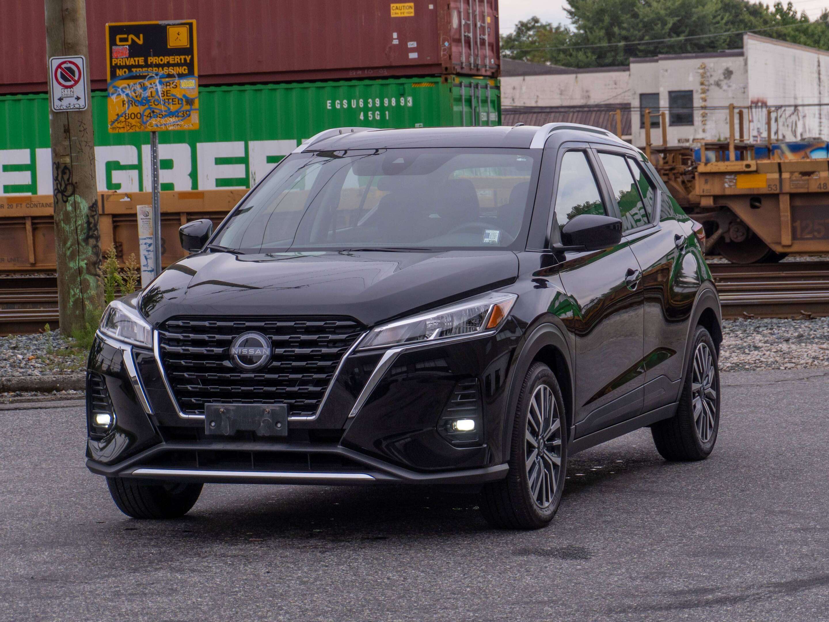Black 2022 Nissan Kicks SUV / Crossover Front-Wheel Drive Automatic