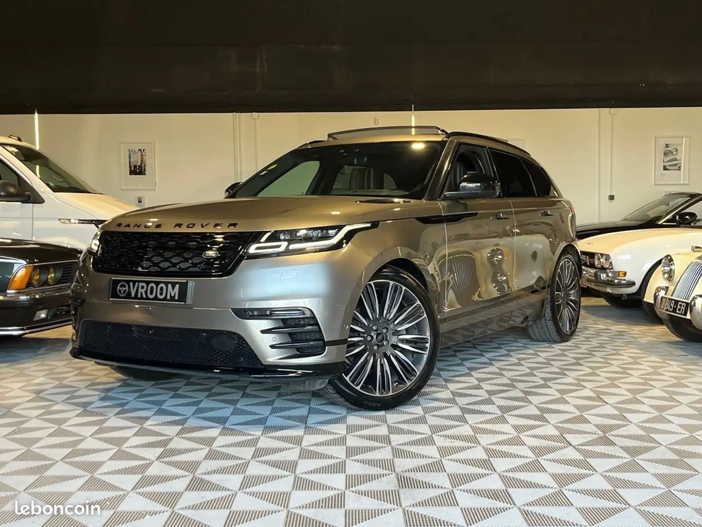 Land Rover Range Rover Velar Land 3.0 d300 19cv 4wd hse r-dynamic auto Gris - 1