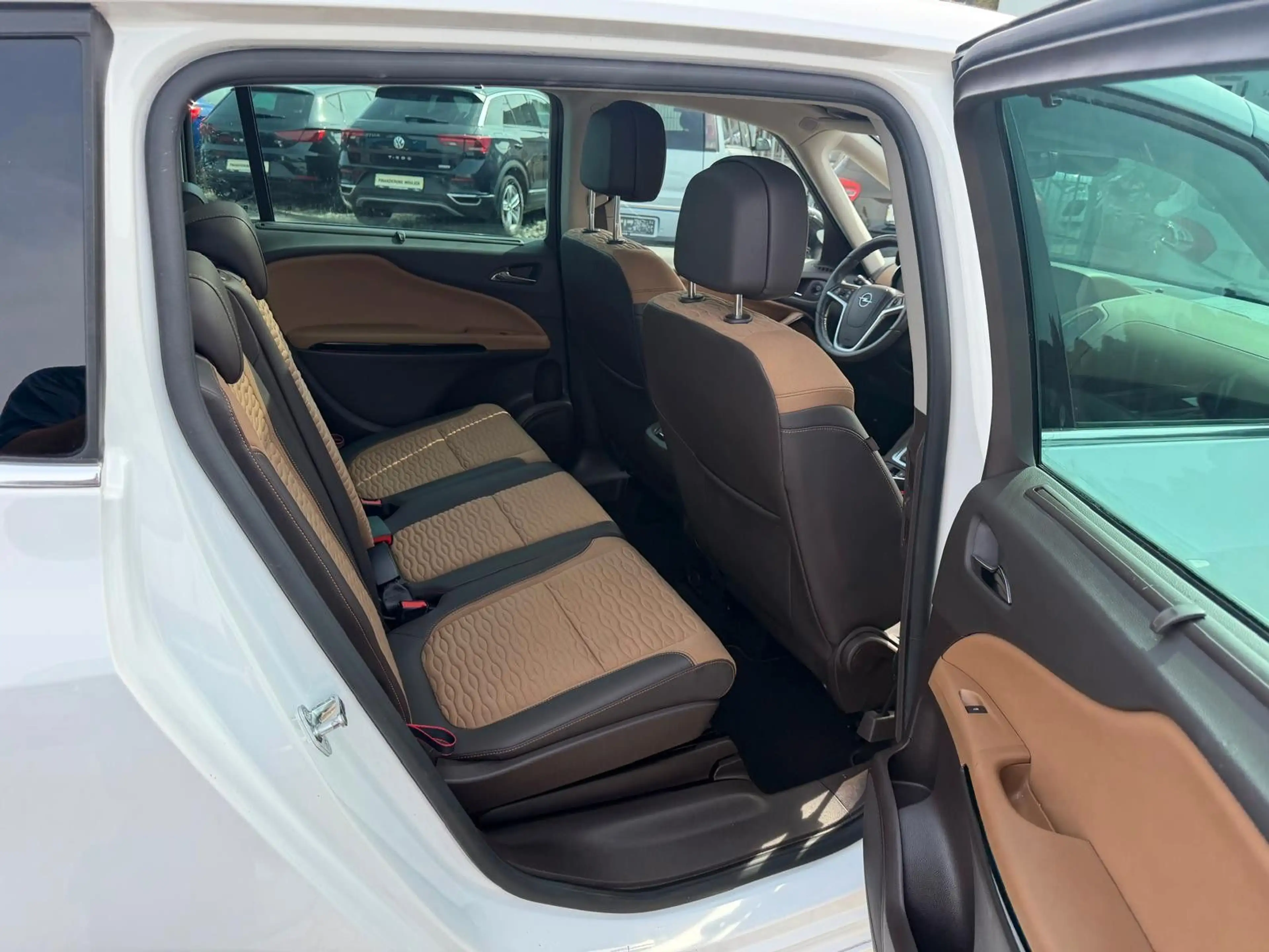 Opel Zafira Tourer BIXEN/NAVI/KAMERA — photo 10