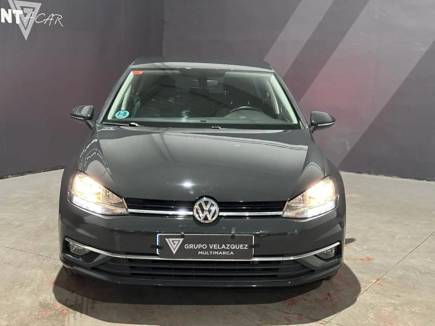 Volkswagen Golf 2.0TDI Advance 110kW Grau - 2