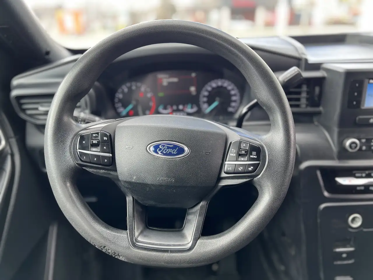 Ford Explorer снимка Ford Explorer