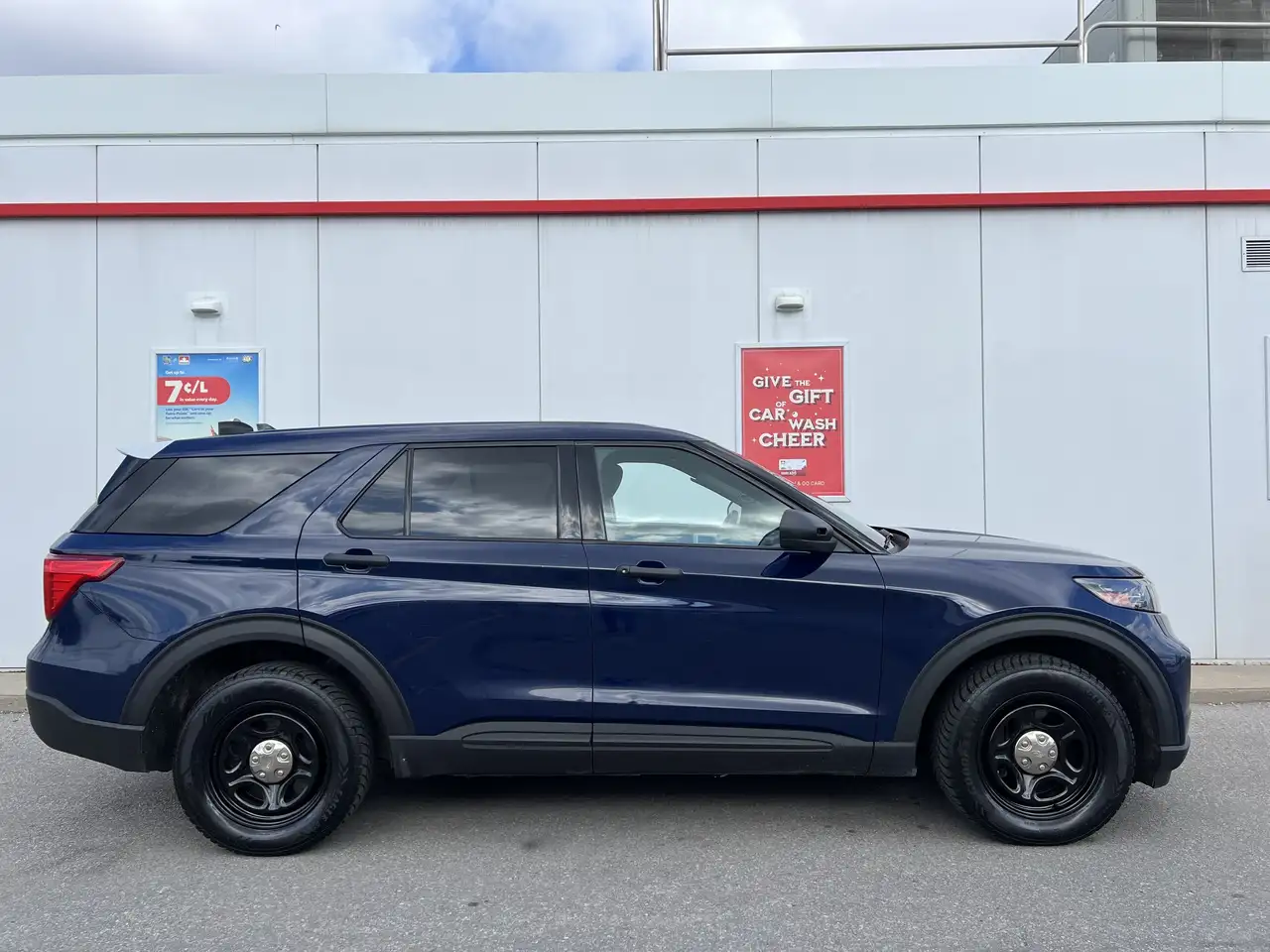Ford Explorer снимка Ford Explorer