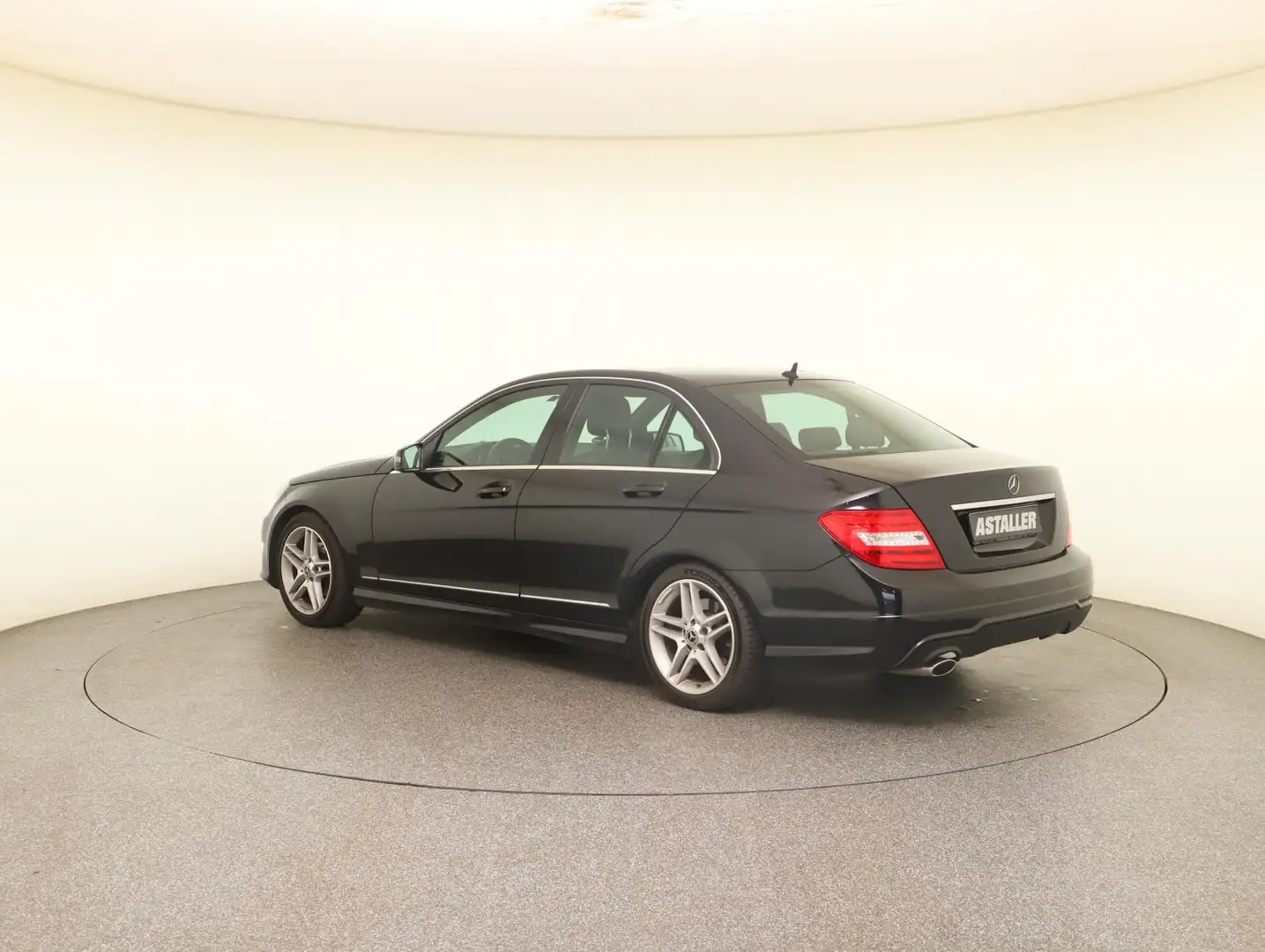 Mercedes-Benz C 220 CDI BlueEF  AMG Line+PTS+Navi+SHZ+Spiegelp Black - 2