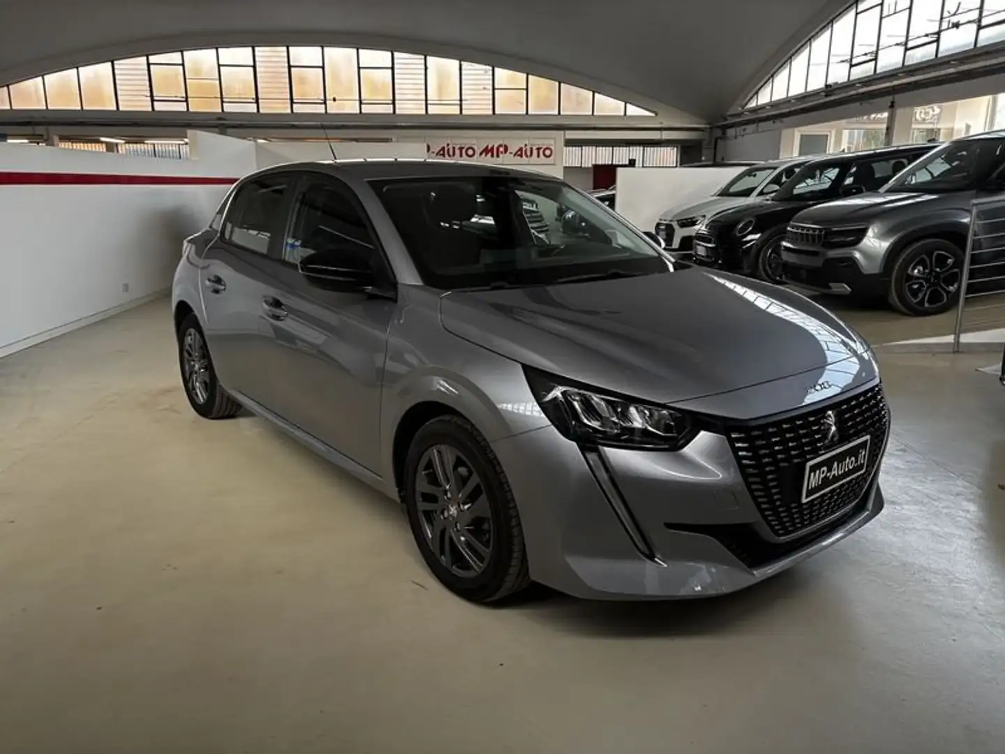 Peugeot 208 PureTech 100 Stop&Start 5 porte Active Pack Grigio - 2