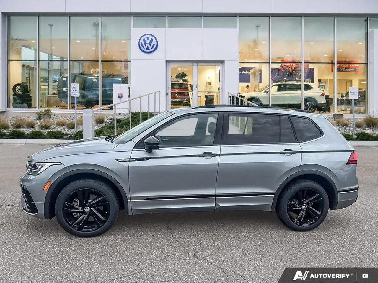 Volkswagen Tiguan снимка Volkswagen Tiguan