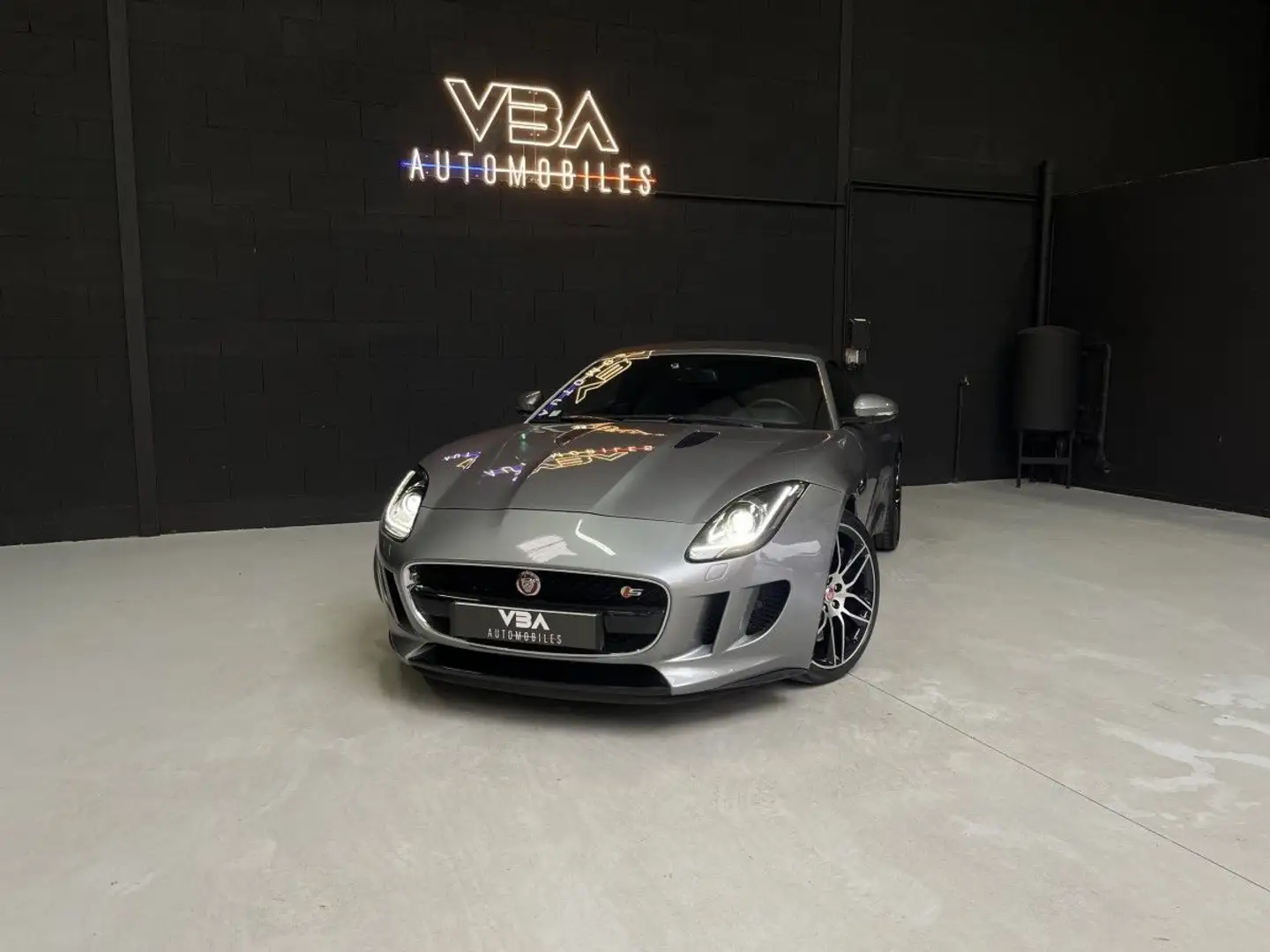 Jaguar F-Type 3.0 V6 S AUTO Grijs - 2