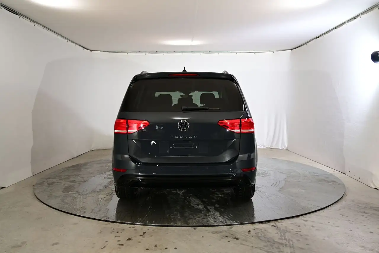 Volkswagen Touran 2026