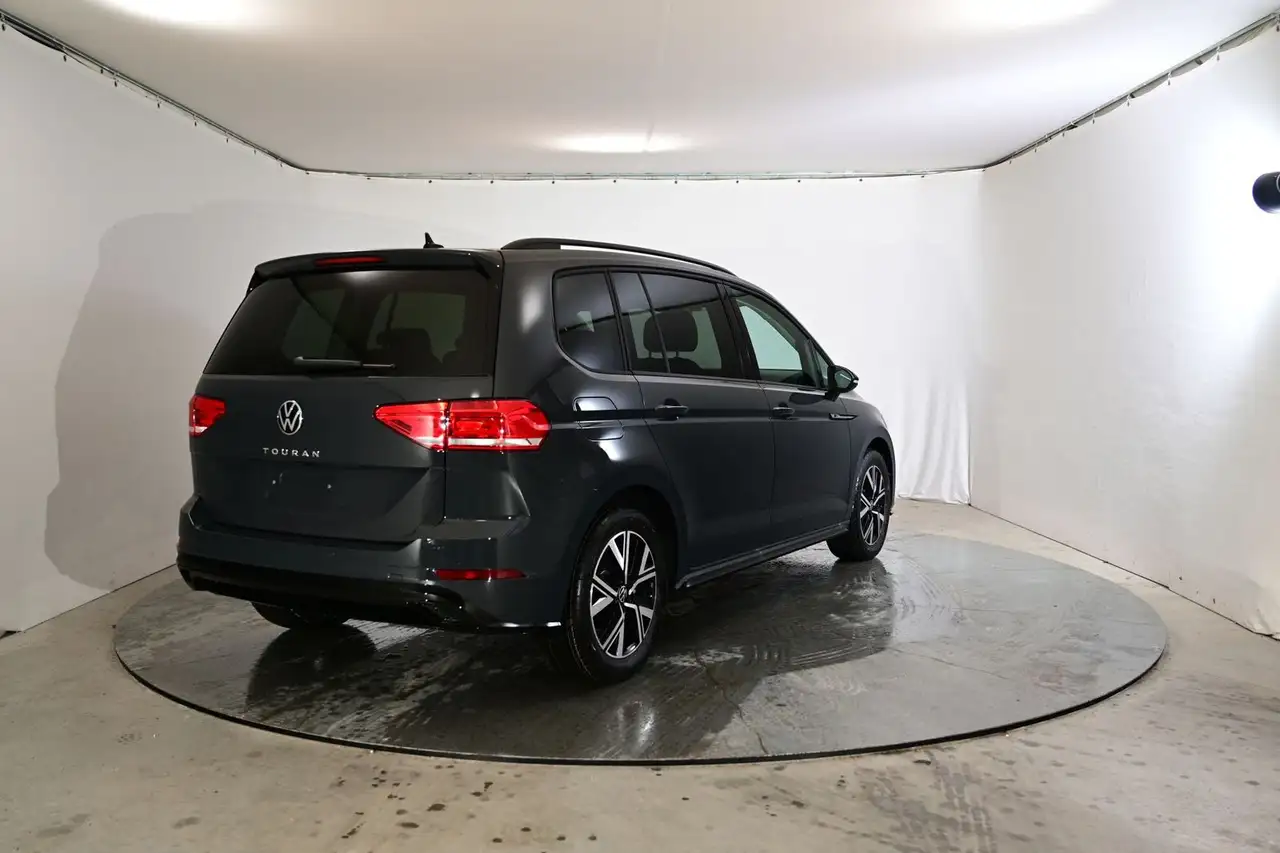 Volkswagen Touran 2026