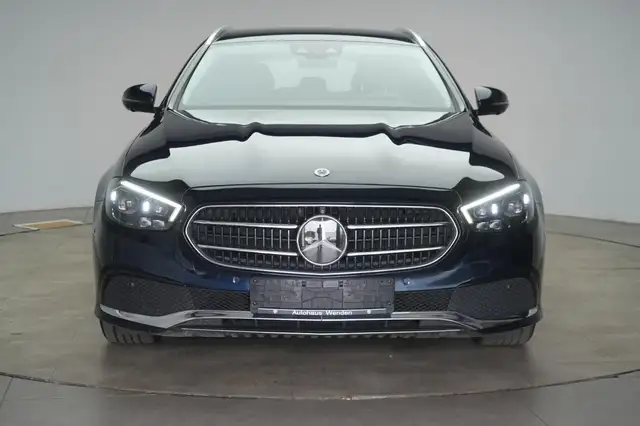 Mercedes-Benz E-Class view 2