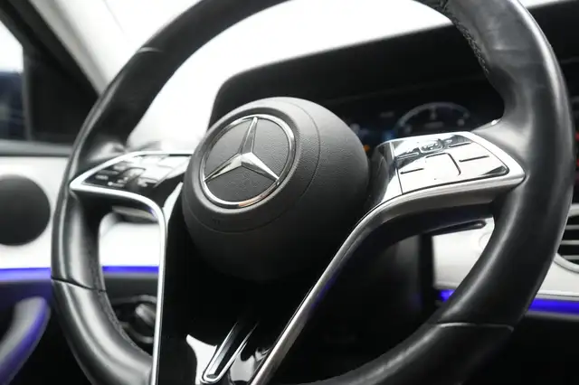 Mercedes-Benz E-Class view 15