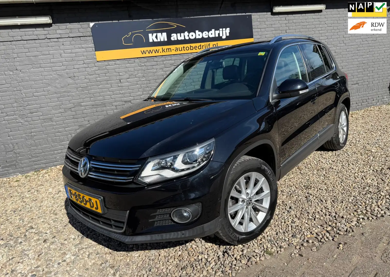 Volkswagen Tiguan 1.4 TSI Sport&Style*Clima*Pano*Leer*PDC* Schwarz - 1