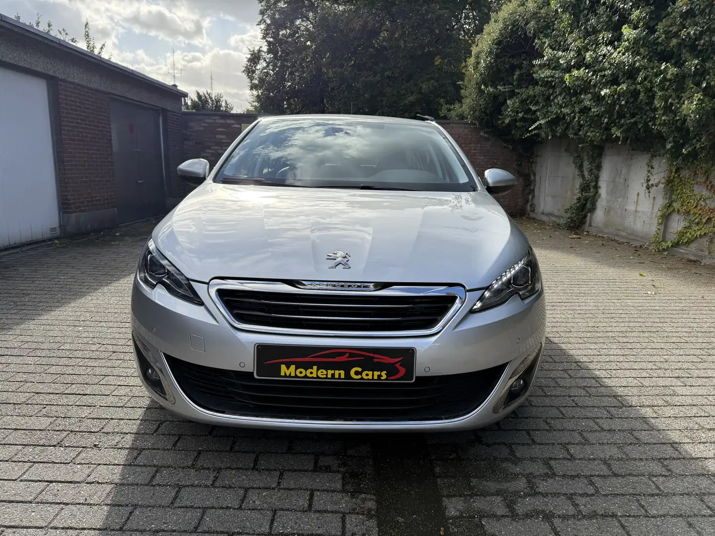 Peugeot 308 PureTech 130Pk onberispelijke staat !!! Argent - 2