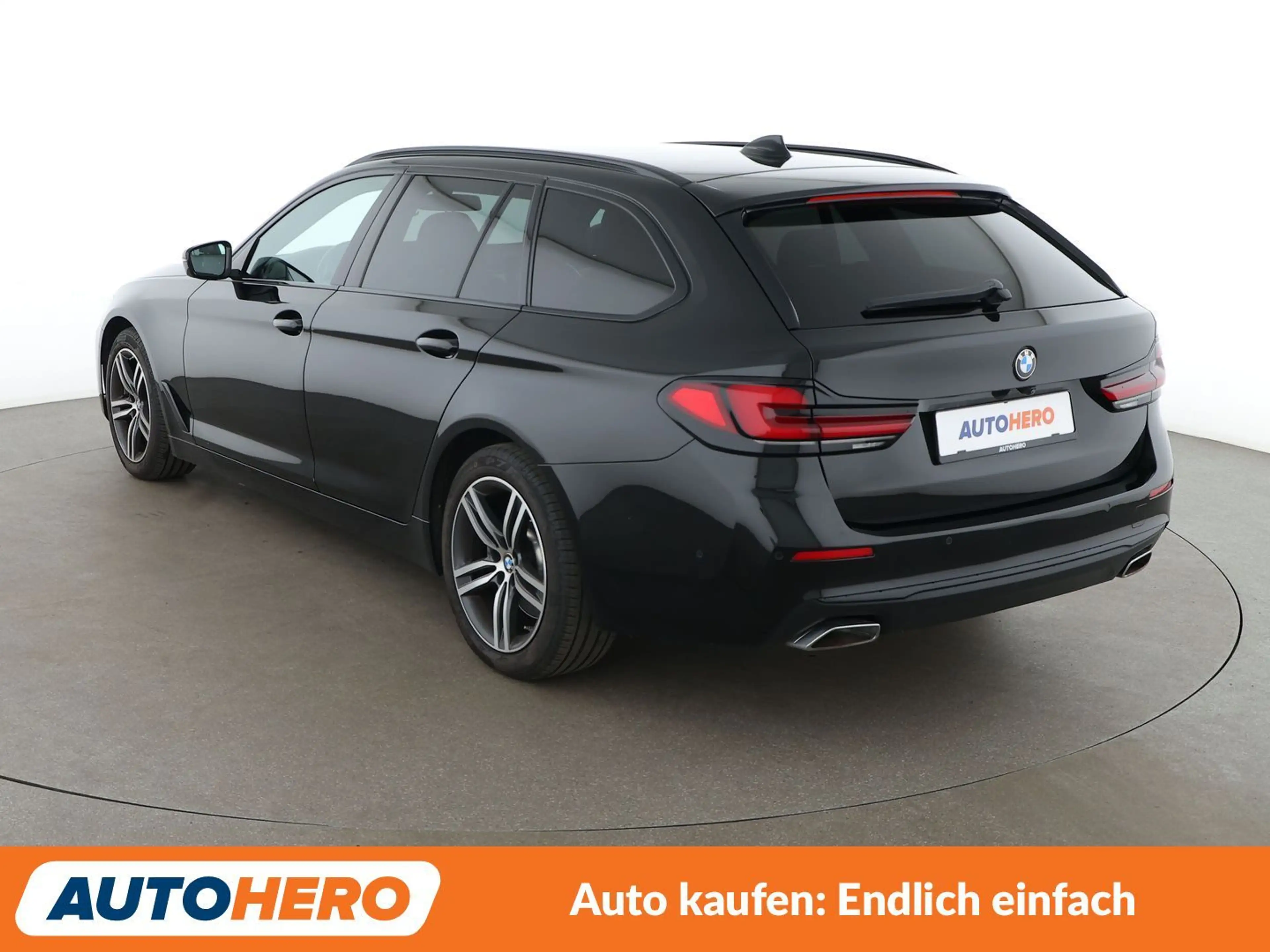 BMW 530 530d Mild-Hybrid Aut.*NAVI*LED*CAM*ACC*SHZ*ALU* — photo 4