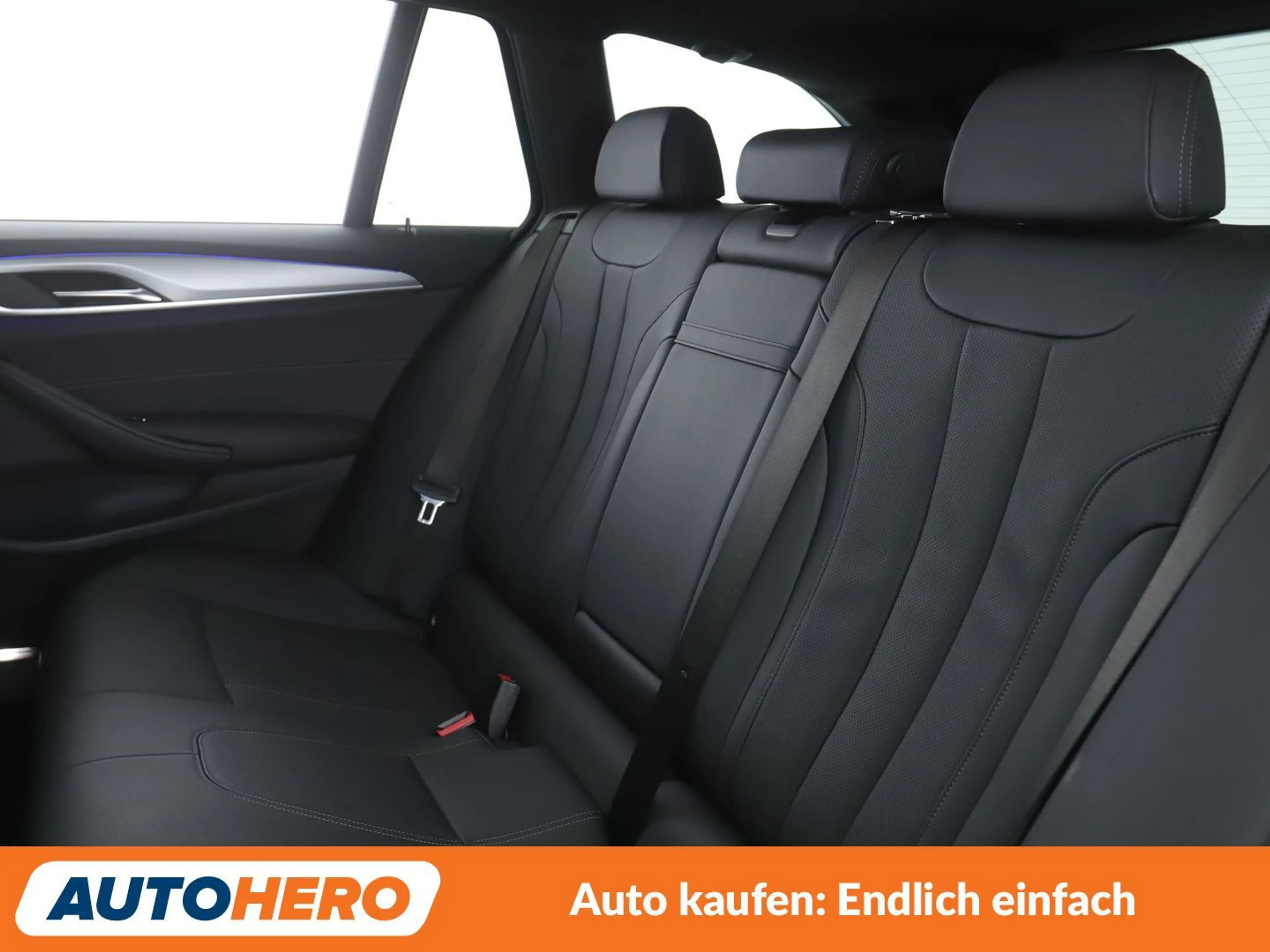 BMW 530 530d Mild-Hybrid Aut.*NAVI*LED*CAM*ACC*SHZ*ALU* — photo 14