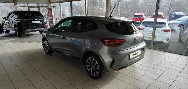 Mitsubishi Colt view 5