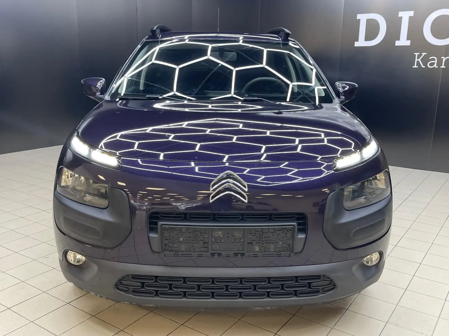 Citroen C4 Cactus Selection GEPFLEGT+NAVI+KAM+SHZ+AHK+17 Violett - 2