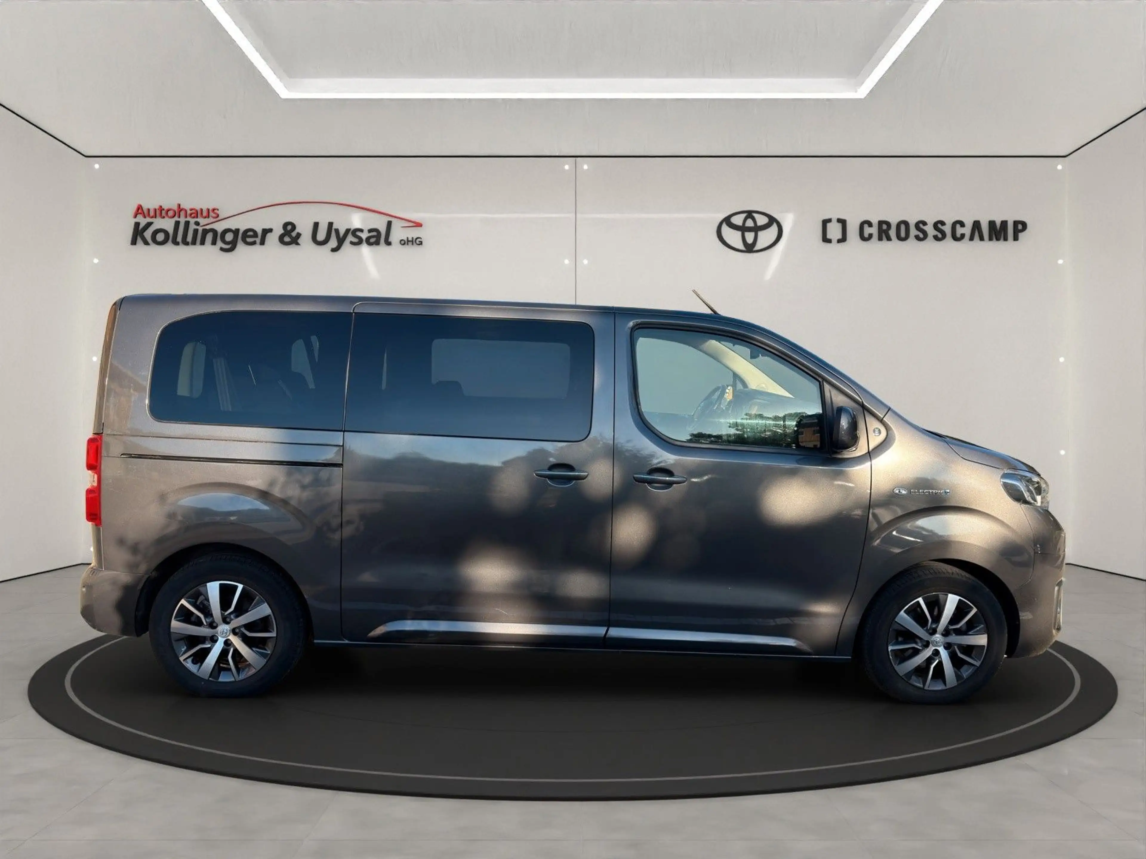 Toyota Proace Verso L1 Electric Team Deutschland — photo 3