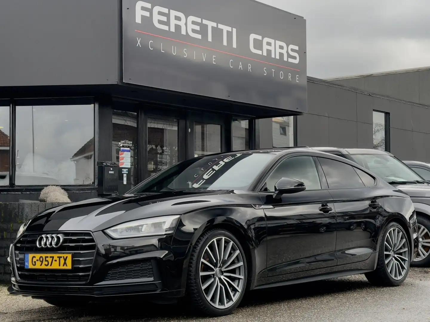 Audi A5 Sportback 35 TFSI AUT7 SPORT S-LINE BLACK EDITION Schwarz - 1