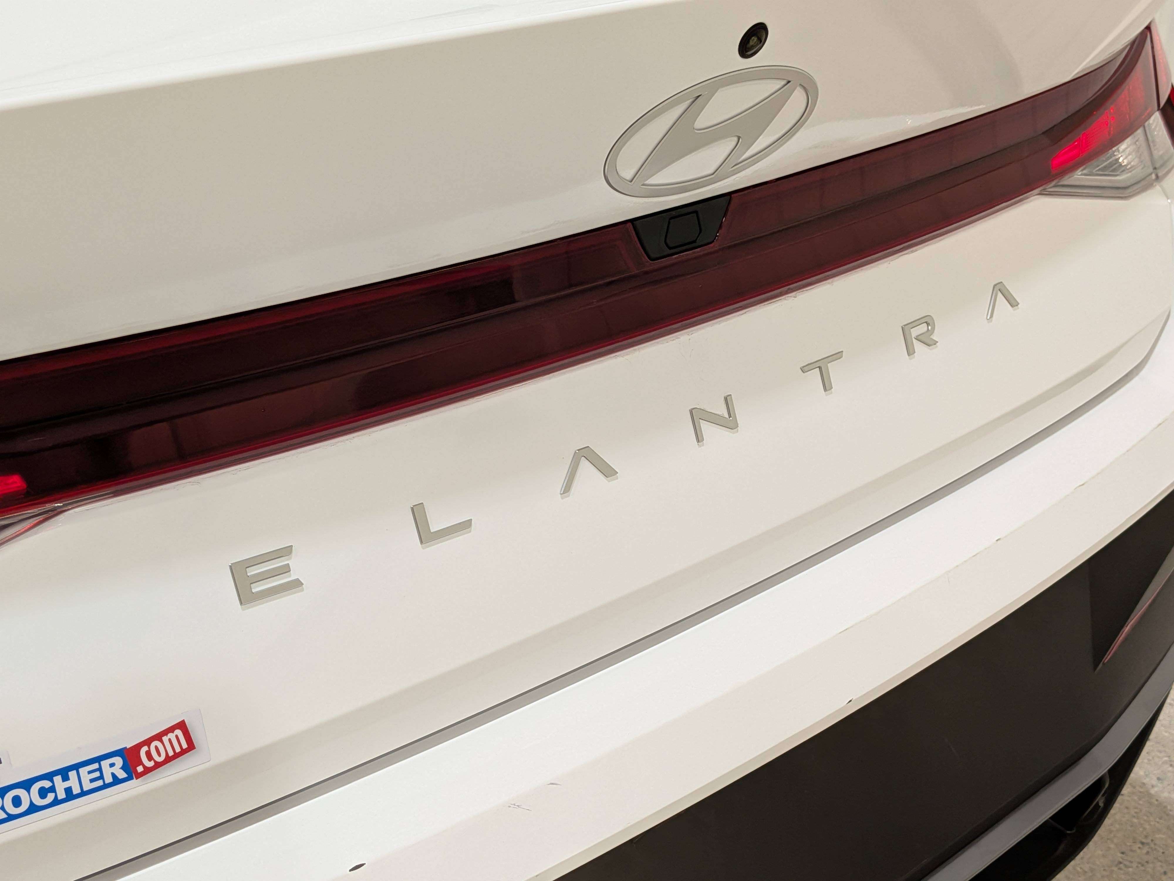 Hyundai Elantra 2025