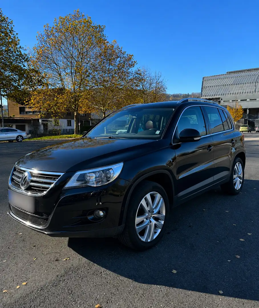 Volkswagen Tiguan 2,0 TDI Trend&Fun DPF Schwarz - 2