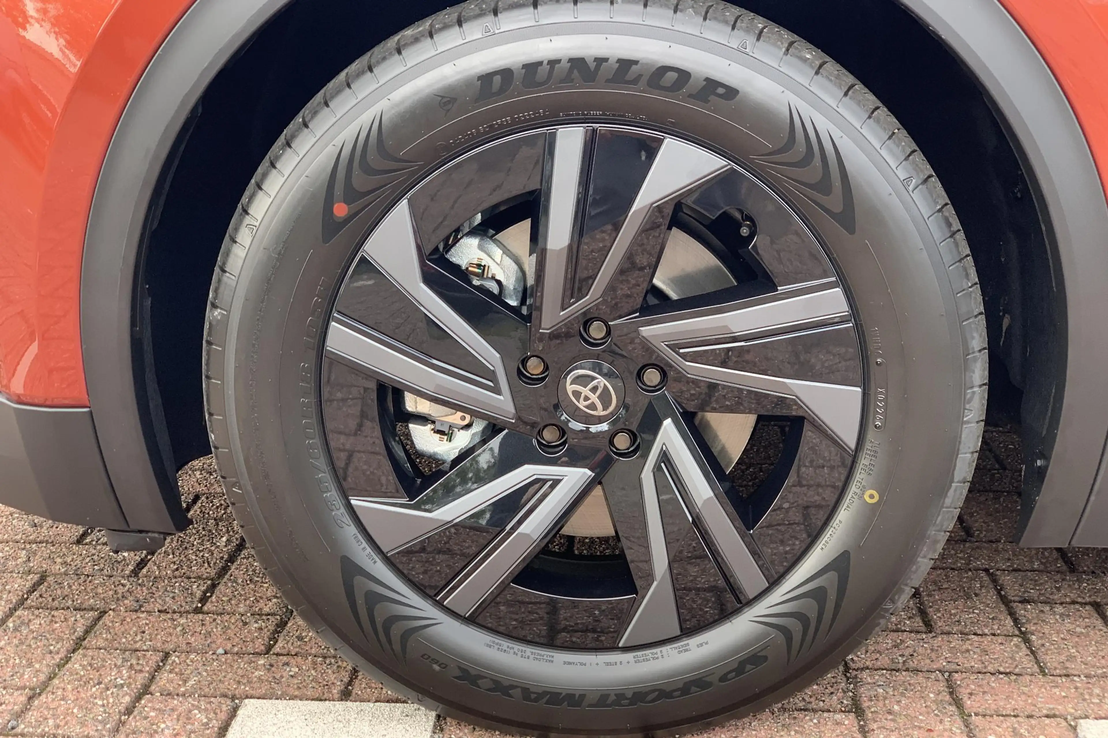 Toyota C-HR+ First Edition 77 kWh / Direct leverbaar! / Nu €3.0 — photo 6