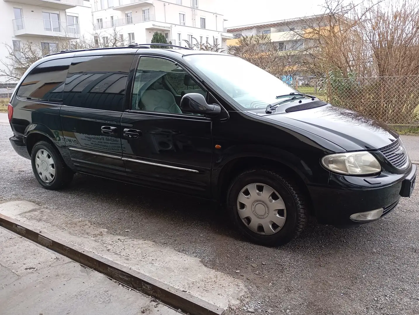 Chrysler Grand Voyager Grand Voyager 2,5 Limited CRD Ds. Noir - 1