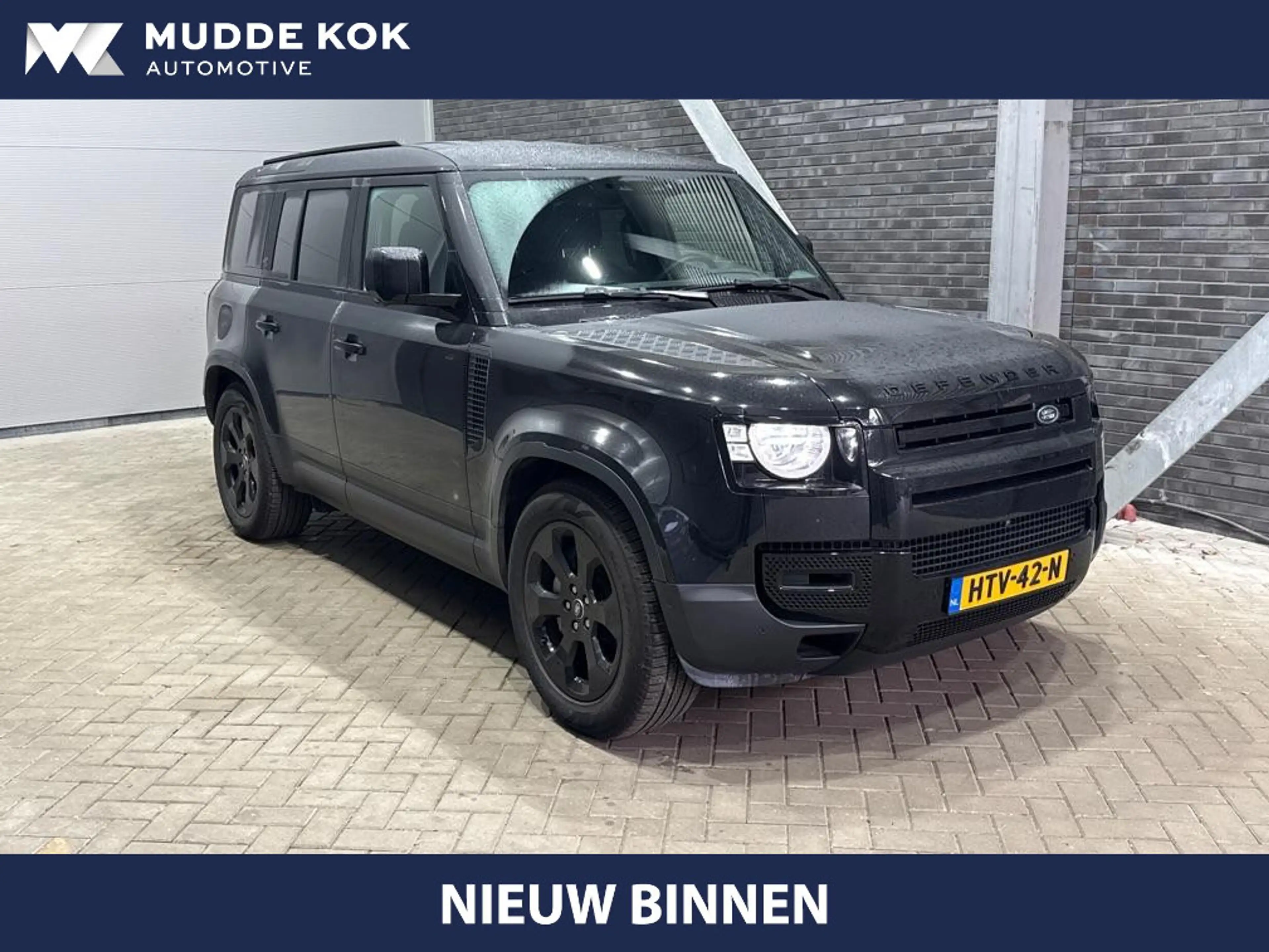 Land Rover Defender 110 2.0 P300e S | Luchtvering | 360° Camera | Trek