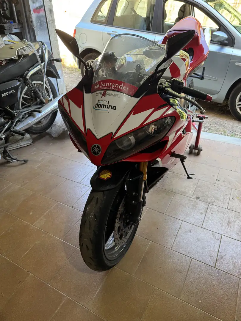 Yamaha YZF-R1 - 2