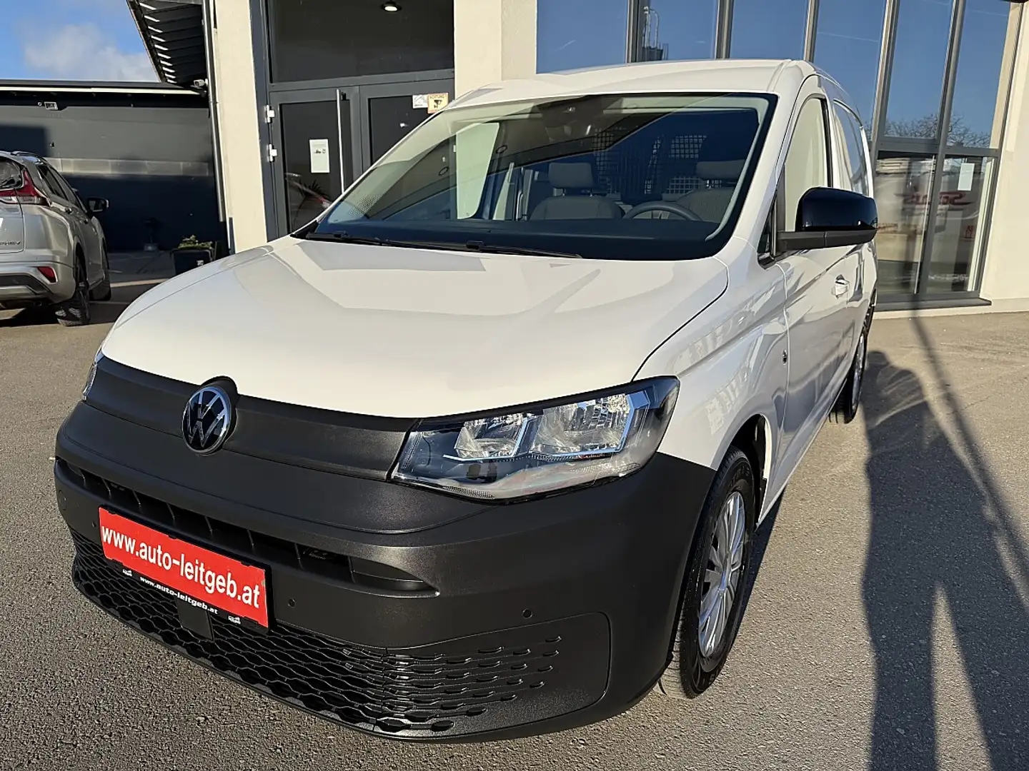 Volkswagen Caddy Kastenwagen 1,6 TDI Weiß - 1