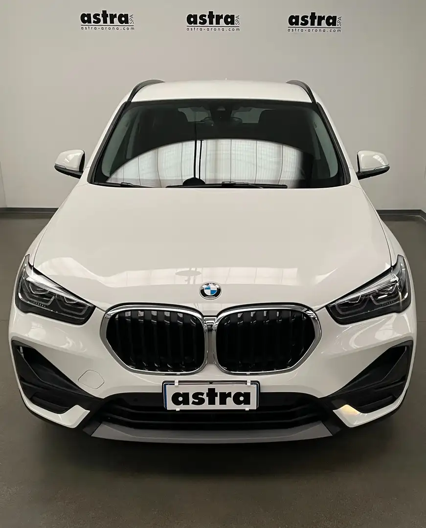 BMW X1 sdrive18d Business Advantage auto Blanc - 2