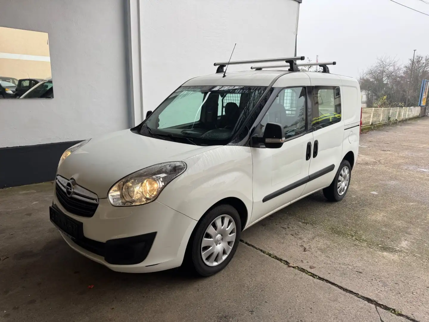 Opel Combo D Kasten L1H1 2,2t*KLIMA*EURO 6 Weiß - 1