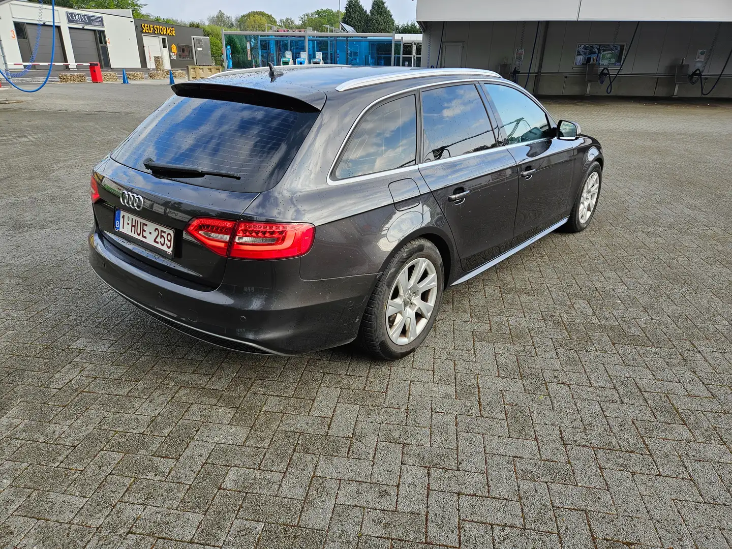 Audi A4 A4 Avant 2.0 TDI 116g DPF Attraction Brun - 2