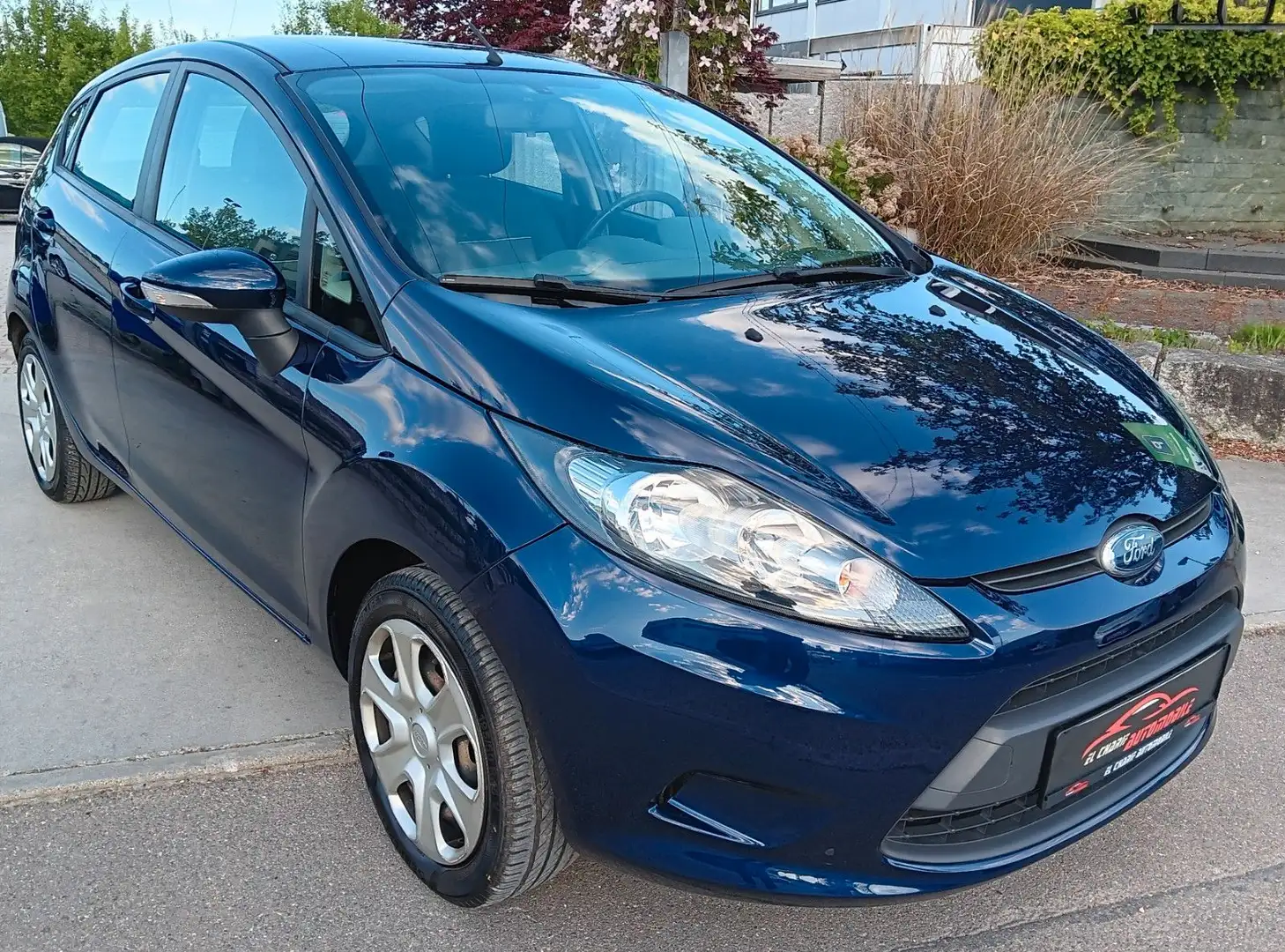 Ford Fiesta Trend Bleu - 1