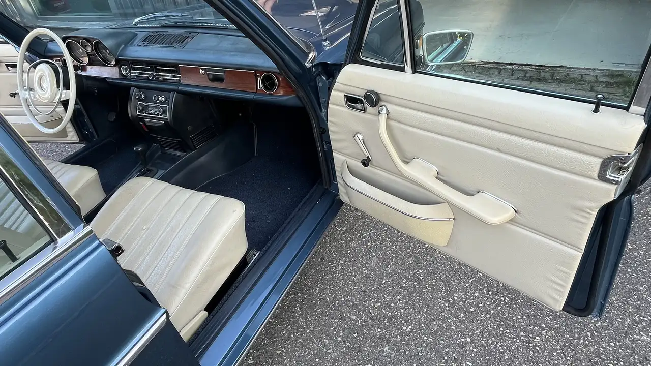 Mercedes-Benz S 250 Mercedes Benz, W114, 250 S, benzine, automaat., foto 10