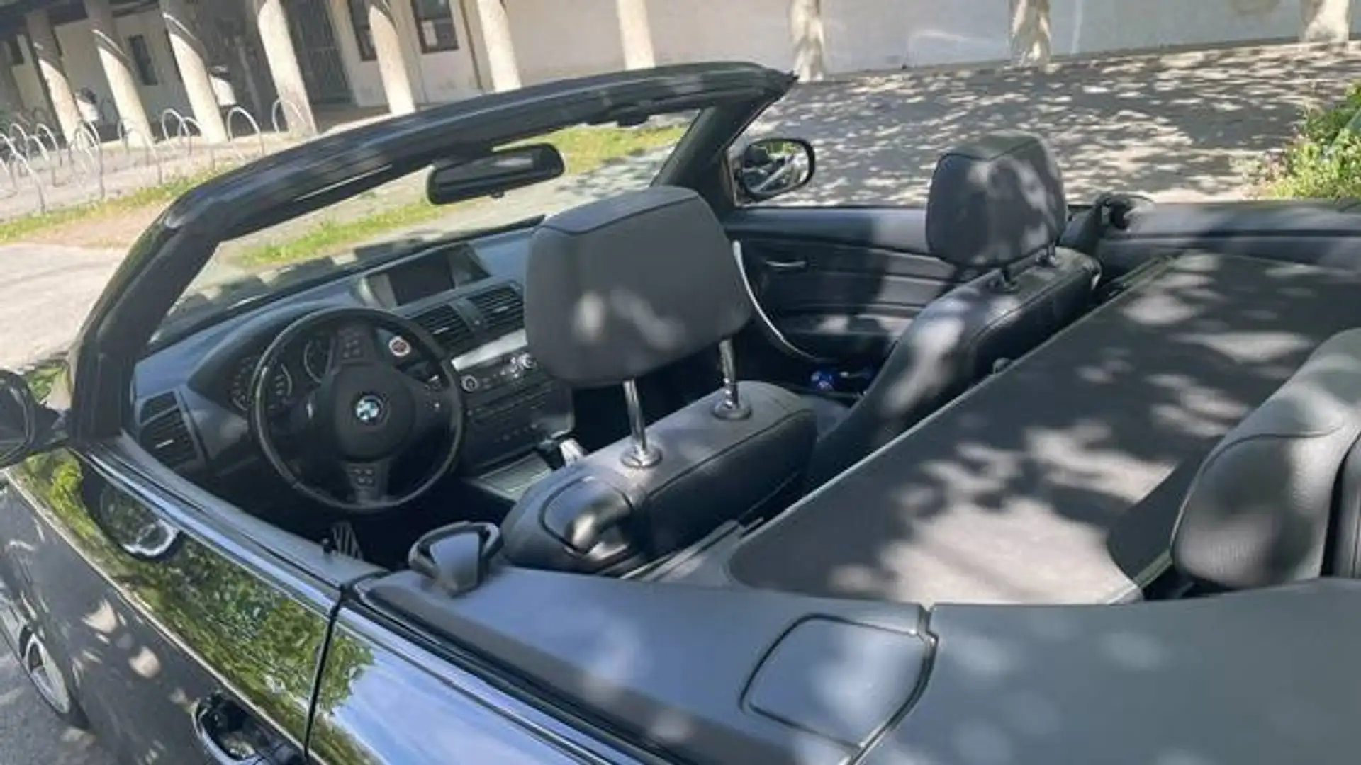 BMW 118 118i Cabrio Österreich-Paket Österreich-Paket Schwarz - 1