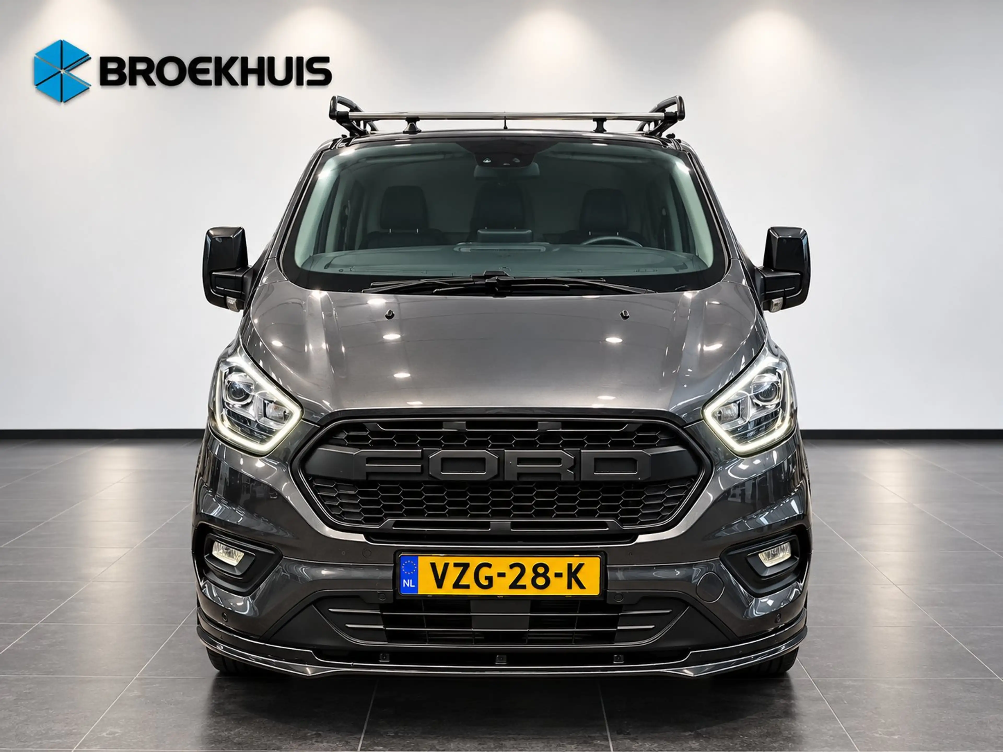 Ford Transit Custom 300 2.0 TDCI L2H1 Limited | Navigatie | Stoelverwa — photo 2