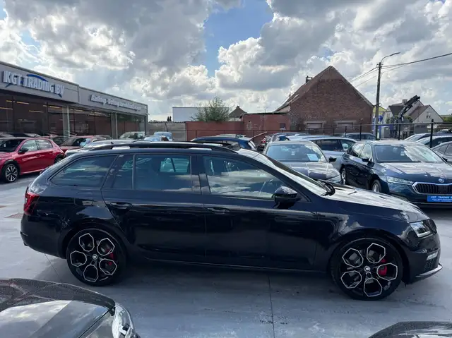 Skoda Octavia view 4