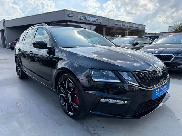 Skoda Octavia view 3