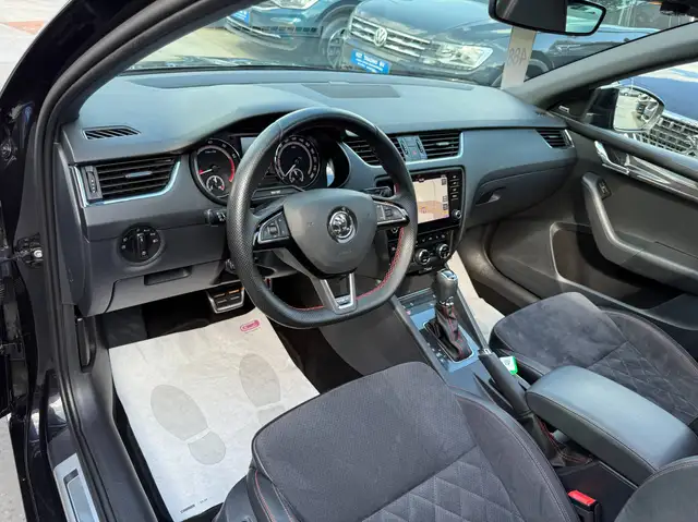Skoda Octavia view 13