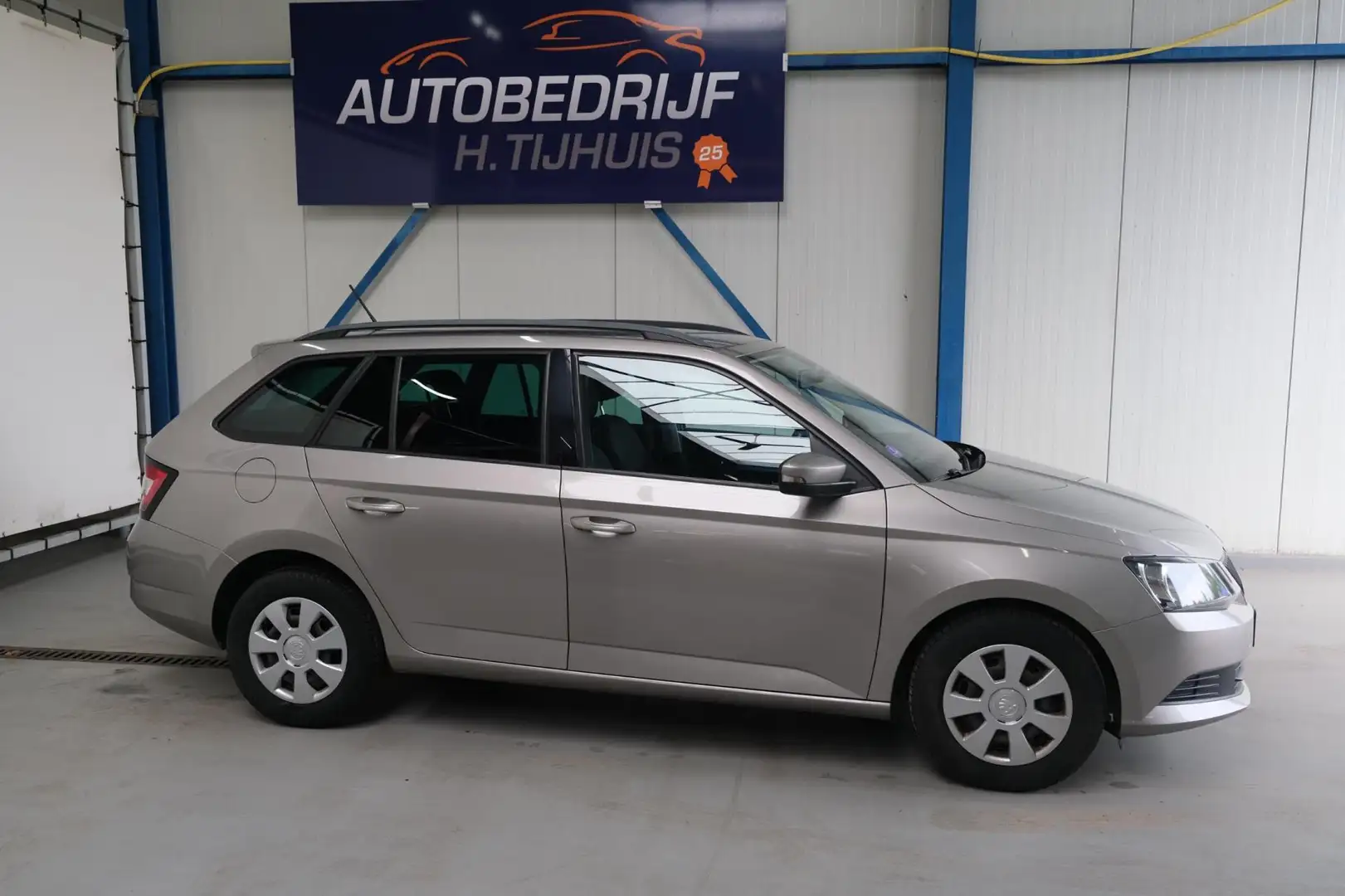Skoda Fabia Combi 1.0 Ambition Gris - 2