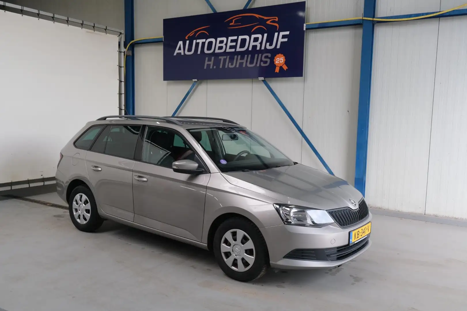 Skoda Fabia Combi 1.0 Ambition Gris - 1