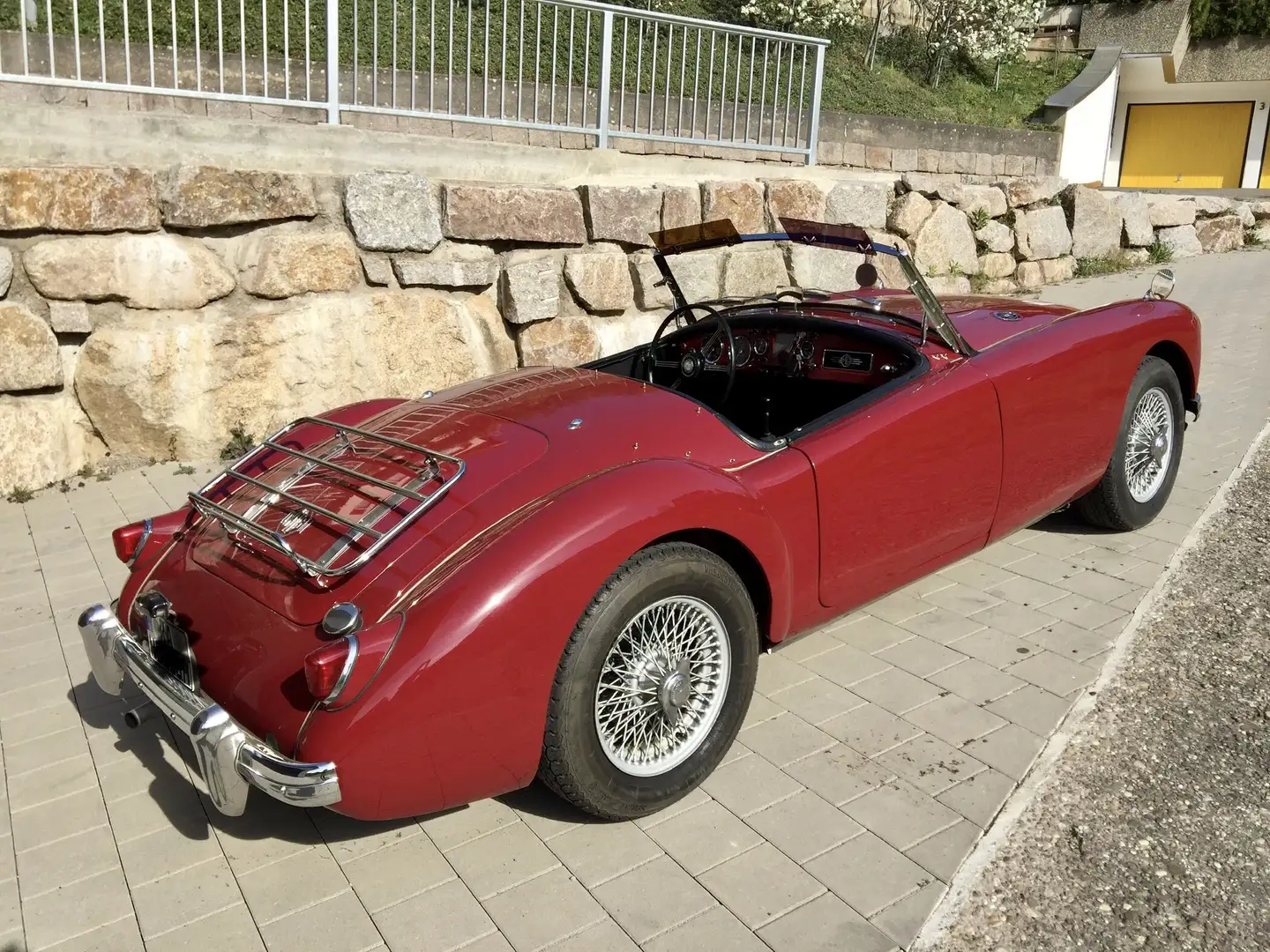 MG MGA Roadster 1500 Červená - 2