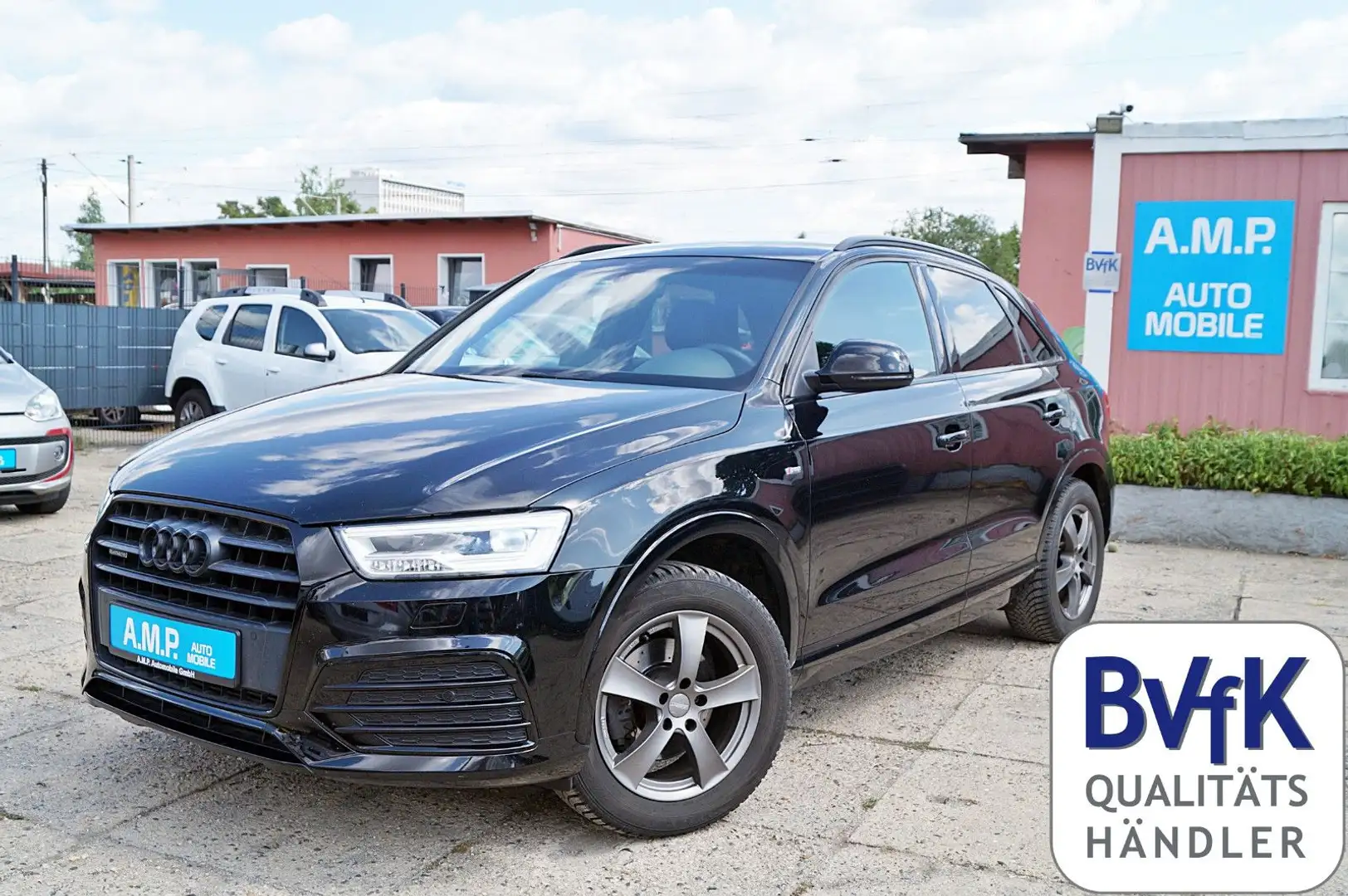 Audi Q3 2.0TFSI Aut. QUATTRO, S-LINE, Teilleder, LED, Schwarz - 1