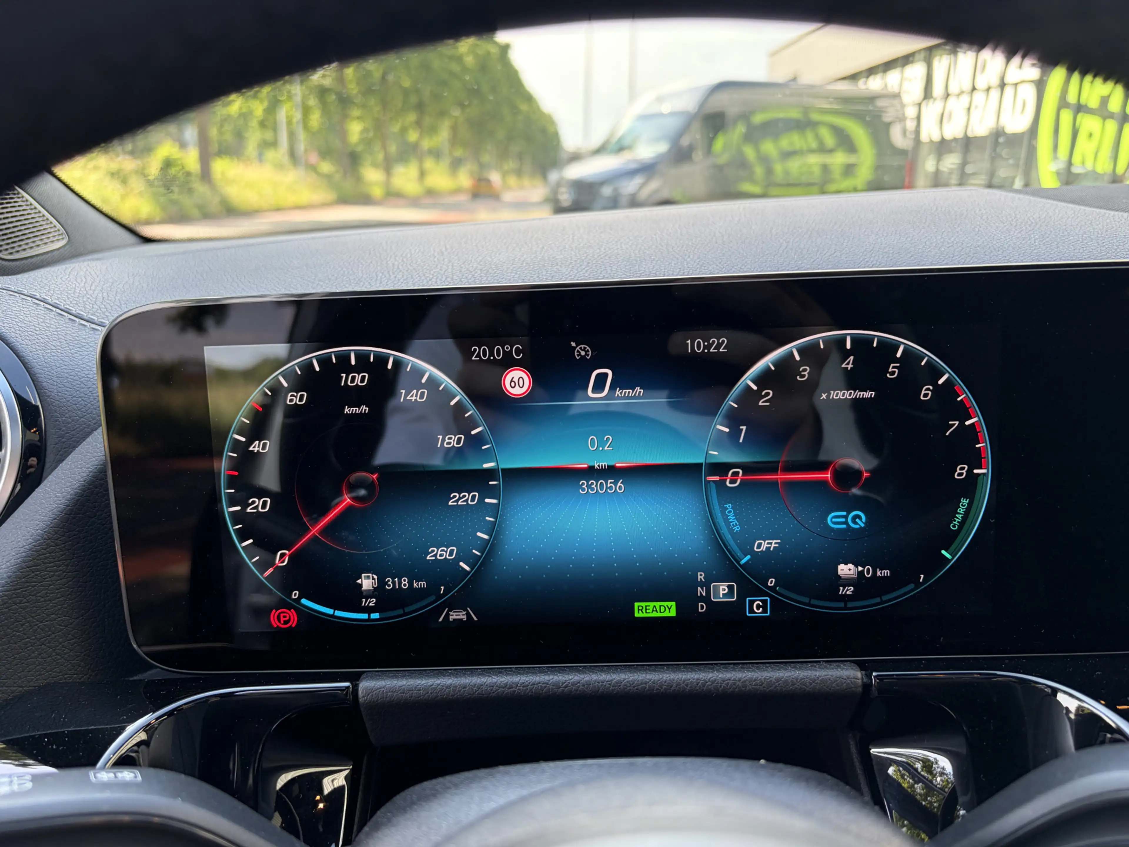 Mercedes-Benz B 250 e Premium AMG Line, Panoramadak, Augmented Reality — photo 20